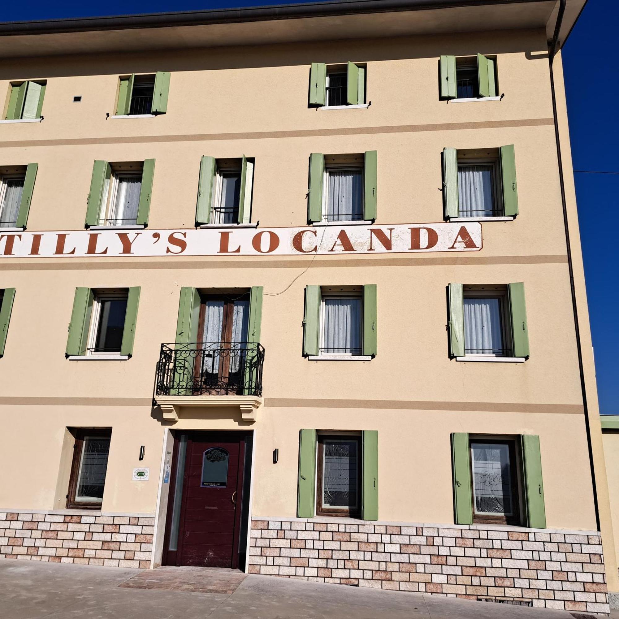 Tilly'S Locanda 보르소 델 그라파 외부 사진